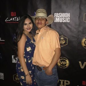 Meet your Posher, Domingo